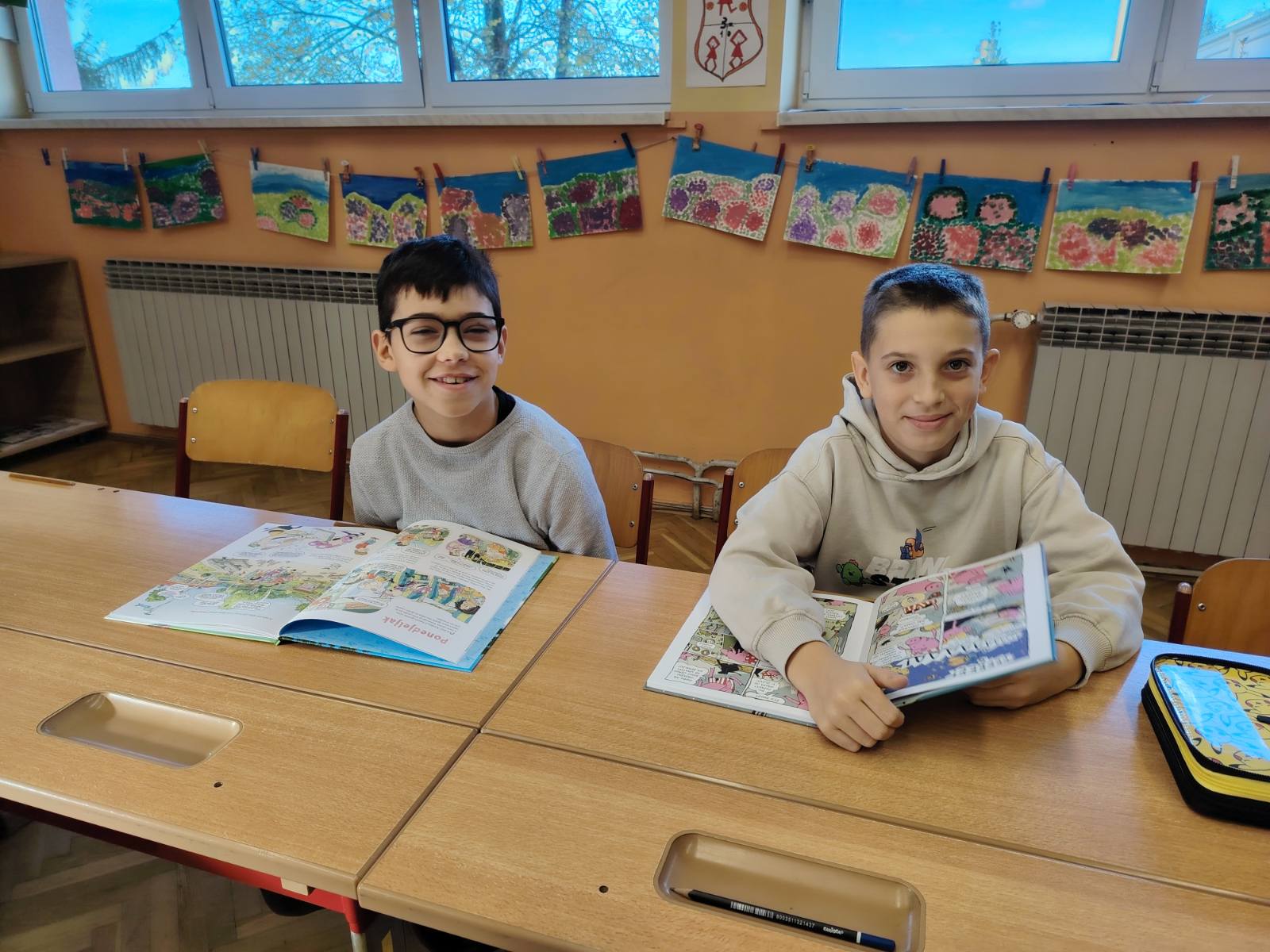 IMG-29a93f96dc382bca25f4fa3d8895f92f-V