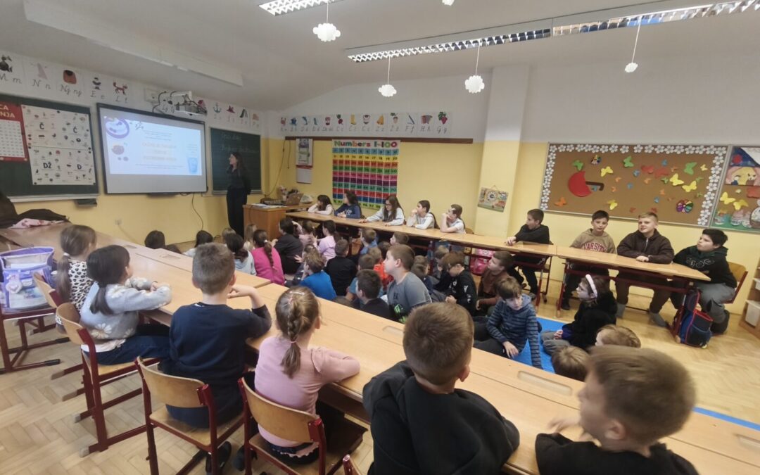 Predavanje školske medicine: Moja porcija stane u moj dlan