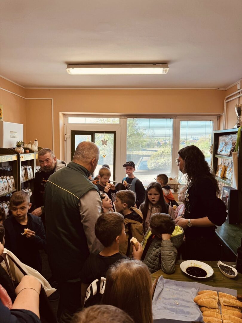 680271556_1464419552362667_8695699863834570844_n